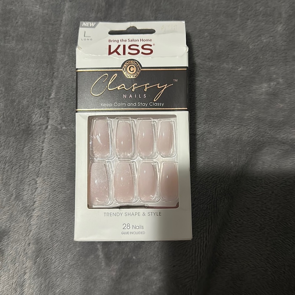 classy press on nails